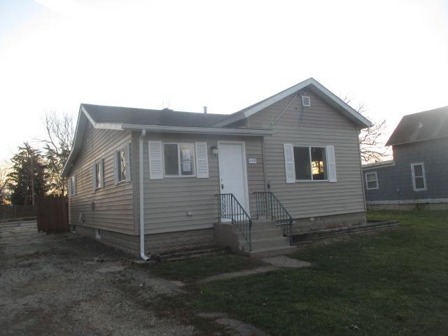 1128 5th St., Aurora, IL 60505