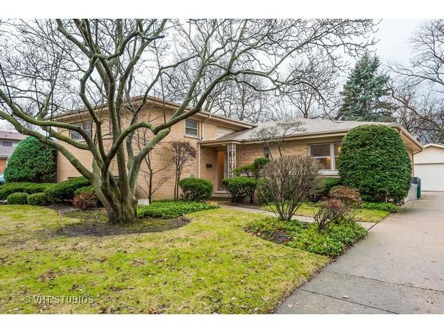 419 Alpine Ln., Wilmette, IL 60091
