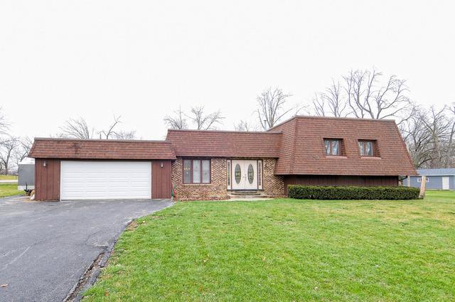33312 N Lone Rock Rd., Grayslake, IL 60030