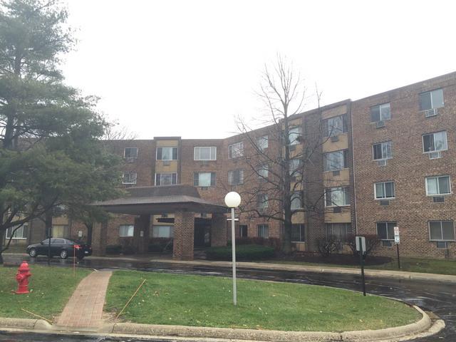 1475 Rebecca Dr. #220, Hoffman Estates, IL 60169