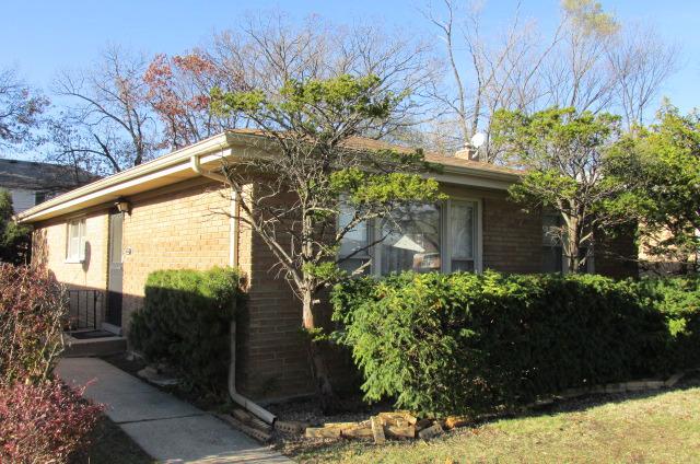 8650 Gross Point Rd., Skokie, IL 60077