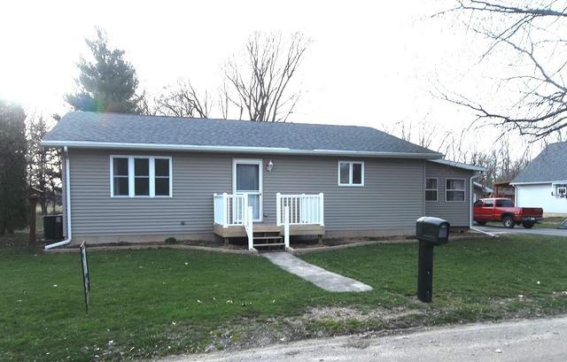 334 S Commercial Ave., Amboy, IL 61310