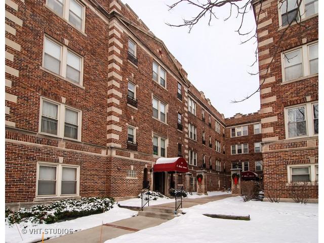 65 E Harris Ave. #1B, La Grange, IL 60525