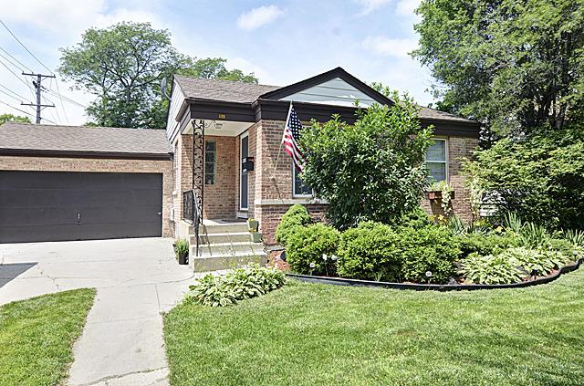 608 Kemman Ave., La Grange Park, IL 60526