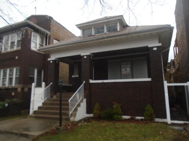 7955 S May St., Chicago, IL 60620