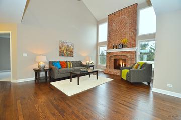 833 Queens Gate Cir., Sugar Grove, IL 60554