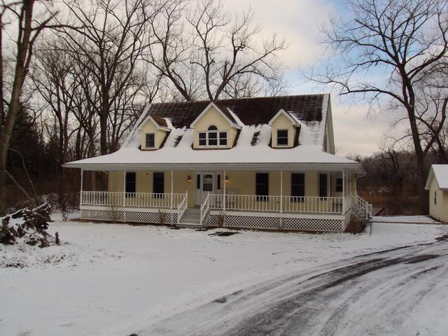 2880 N Lincoln Lake Dr., Coal City, IL 60416