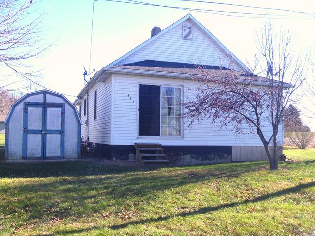 415 S St Paul St., Mark, IL 61340