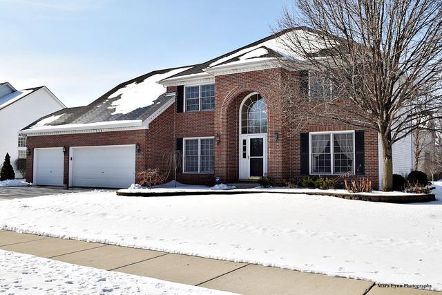 734 Pinecreek Dr., North Aurora, IL 60542