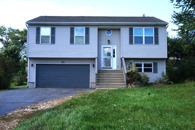 5415 Louella Ave., Mchenry, IL 60050