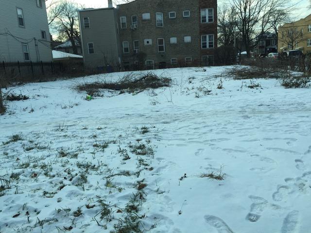 560 N Leclaire Ave., Chicago, IL 60644