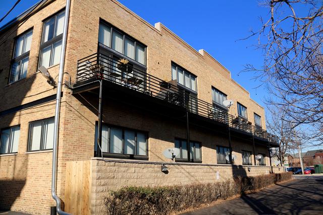 2620 N Clybourn Ave. #202, Chicago, IL 60614