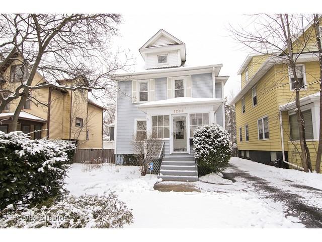1236 Lake Ave., Wilmette, IL 60091