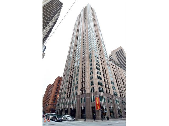 33 W Ontario St. #37EN, Chicago, IL 60610