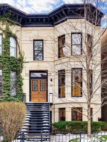 2118 N Sedgwick St., Chicago, IL 60614