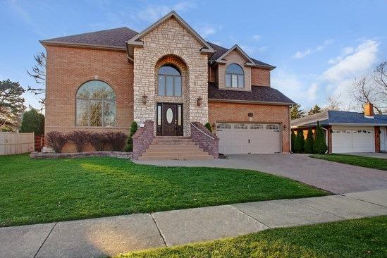 510 Dara James Rd., Des Plaines, IL 60016