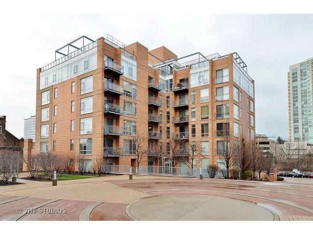 1740 Oak Ave. #308, Evanston, IL 60201