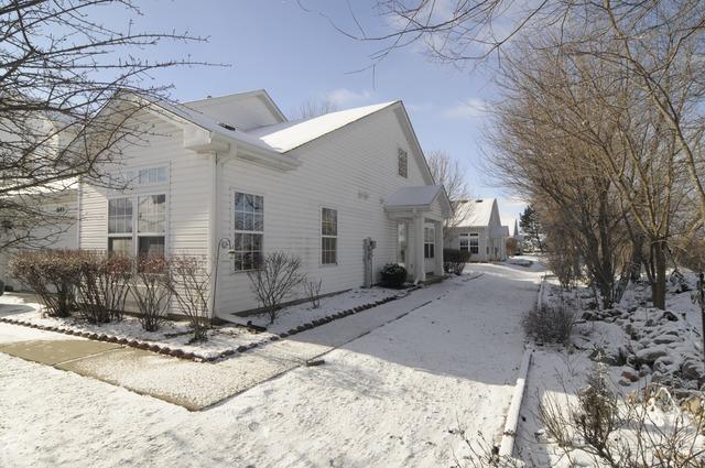 1693 Waterford Rd., North Aurora, IL 60542