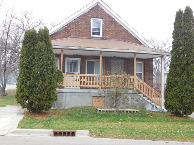 225 W Smith Ave., Joliet, IL 60435