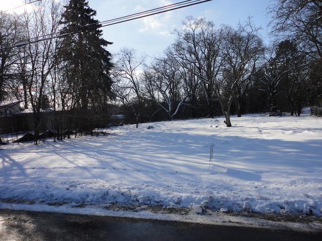 19W141 Rochdale Cir., Lombard, IL 60148