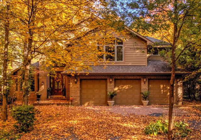 5223 Lee Ave., Downers Grove, IL 60515
