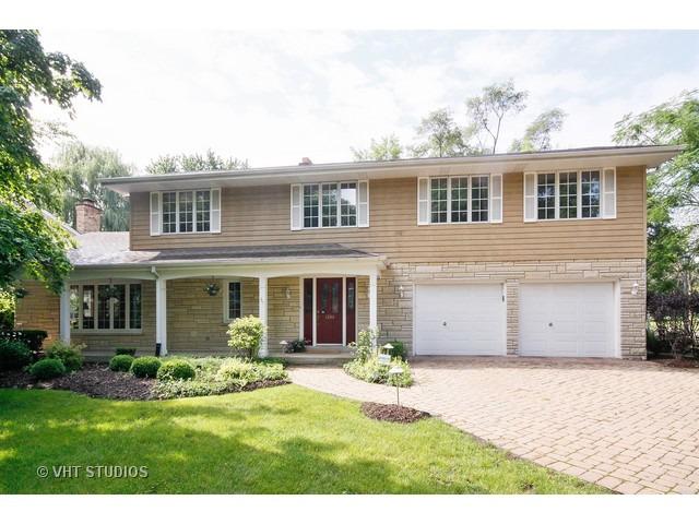 1246 Carriage Ave., La Grange, IL 60525