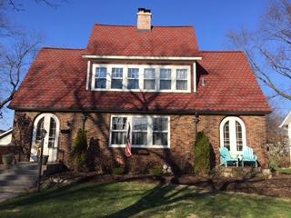 70 Center St., Crystal Lake, IL 60014