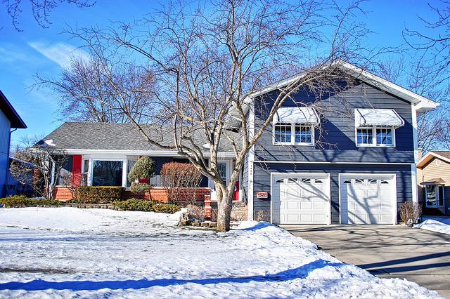 1424 Churchill Rd., Schaumburg, IL 60195