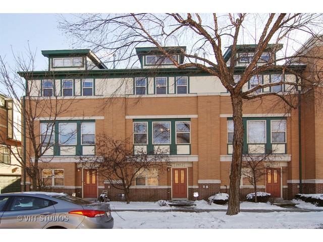 255 South Blvd. #2, Oak Park, IL 60302