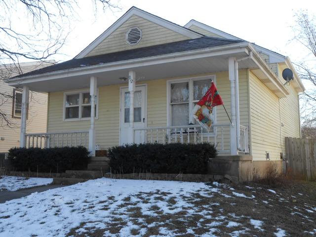 912 Manchester Crse, Geneva, IL 60134
