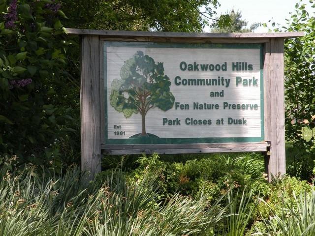 111 Lake Shore Dr., Oakwood Hills, IL 60013