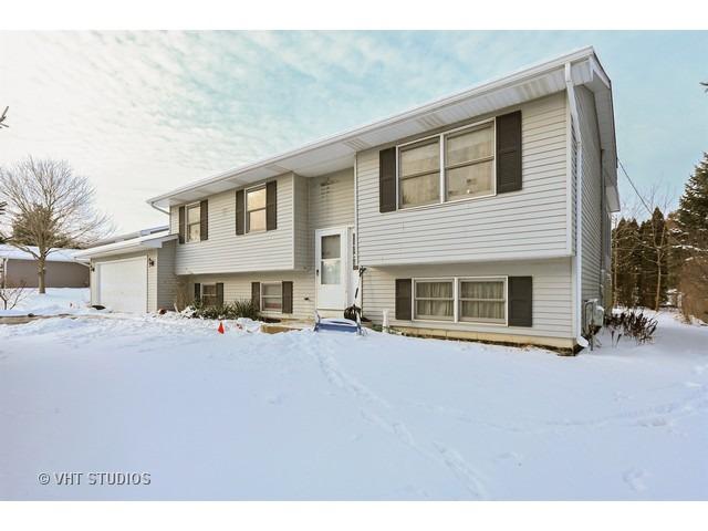 1013 Bonita Ln., Mchenry, IL 60050