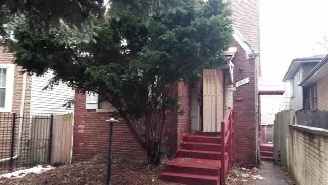 9155 S Essex Ave., Chicago, IL 60617