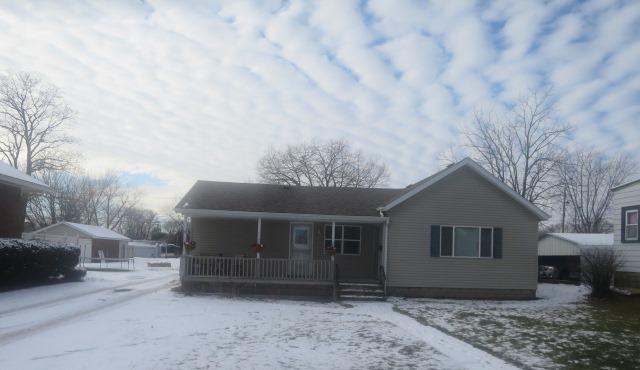 240 S Broadway St., Coal City, IL 60416