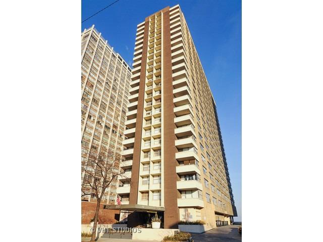 6157 N Sheridan Rd. #25L, Chicago, IL 60660