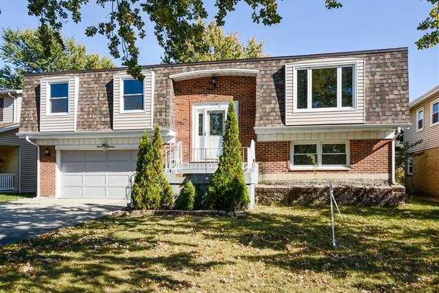 1119 S Lavergne Dr., Mount Prospect, IL 60056