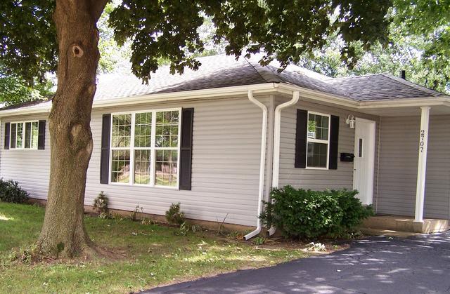 2707 Martin Ln., Rolling Meadows, IL 60008