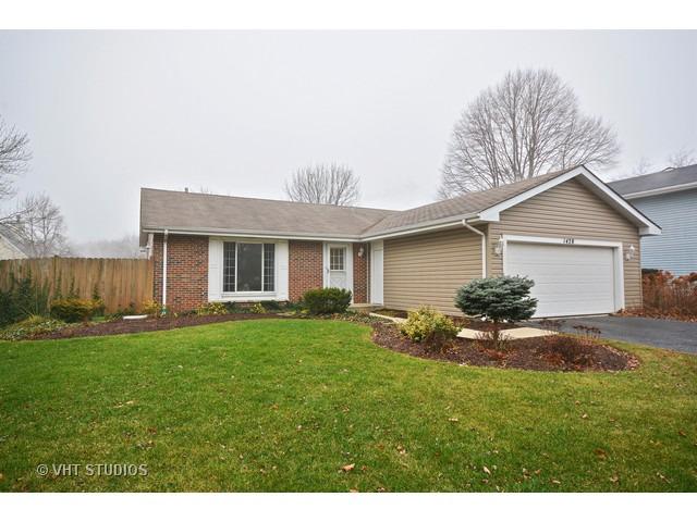 1428 Sunnybrook Dr., Naperville, IL 60540