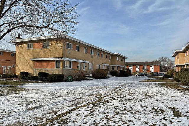 9666 Lois Dr. #D, Des Plaines, IL 60016