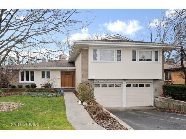 2731 Orchard Ln., Wilmette, IL 60091