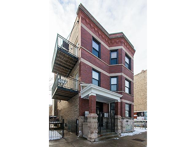 1949 W Roscoe St. #1F, Chicago, IL 60657