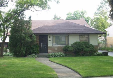 1212 Lois Ave., Park Ridge, IL 60068