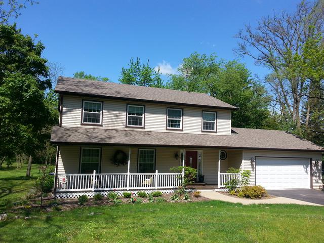 3707 Hillview Dr., Crystal Lake, IL 60012