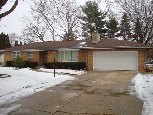 1614 Charlotte Dr., Rockford, IL 61108