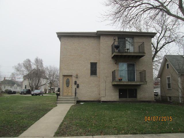111 Hayes Ave., La Grange, IL 60525
