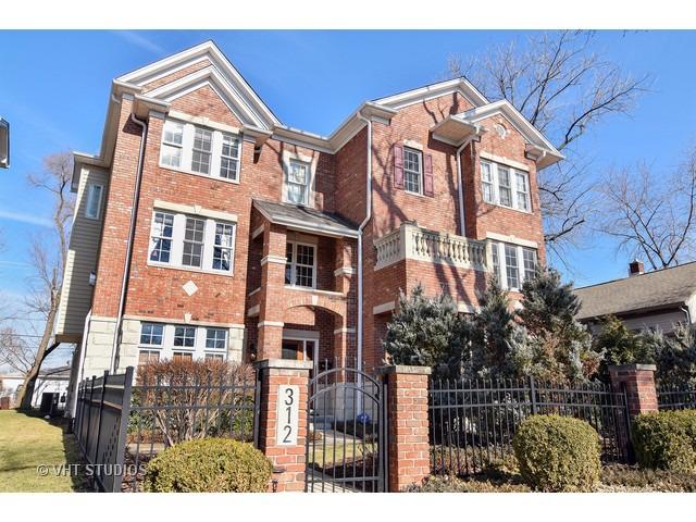 312 W Burlington Ave., Westmont, IL 60559