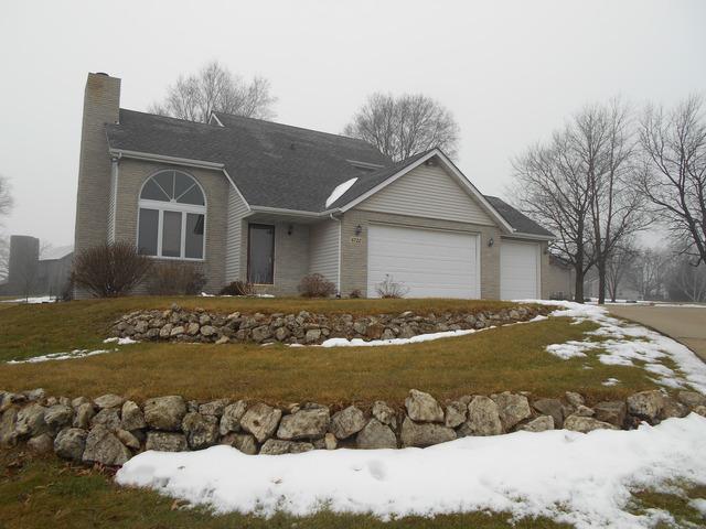 6722 N Smokey Ln., Byron, IL 61010