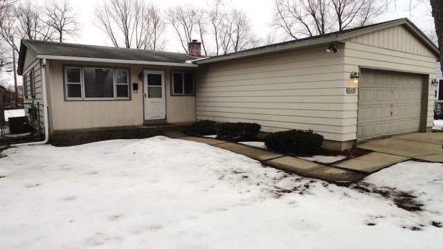 36439 N Douglas Ter., Gurnee, IL 60031
