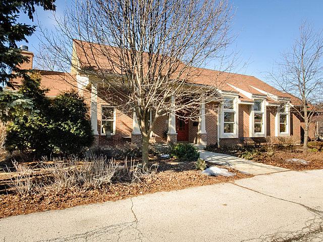 9026 Murphy Ln., Skokie, IL 60076