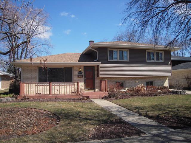1035 Walter St., Lemont, IL 60439